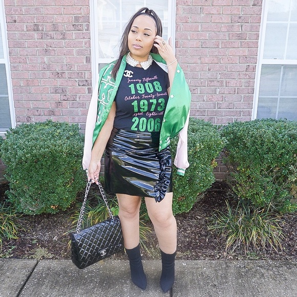 Topshop Dresses & Skirts - TopShop Shirt Vinyl skirt